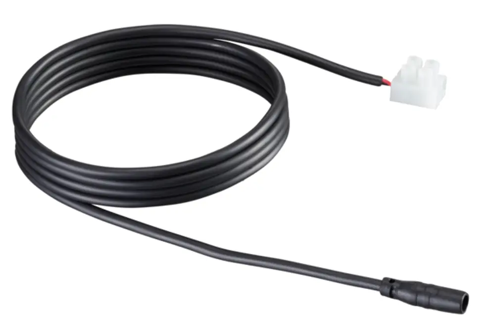 Oventrop Kabel mit zwei Steckverbindern, einem weißen Stecker mit mehreren Anschlüssen und einem schwarzen Stecker, geeignet für verschiedene Anwendungen.